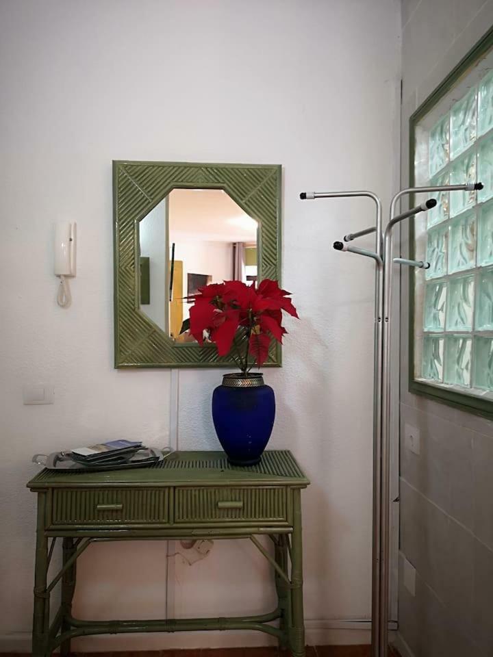 Amplio Canary Style, 1 Playa Canteras Apartment Las Palmas / Gran Canaria