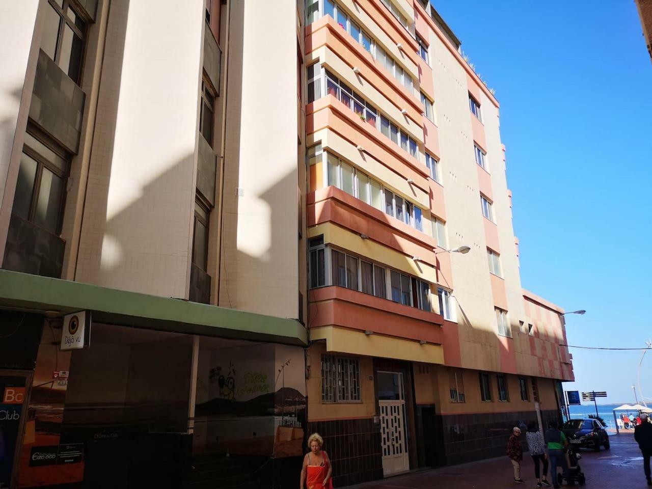 Amplio Canary Style, 1 Playa Canteras Apartment Las Palmas / Gran Canaria